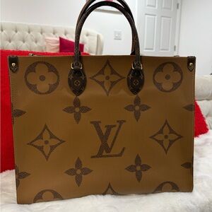Louis Vuitton OnTheGo GM 100 percent Auth